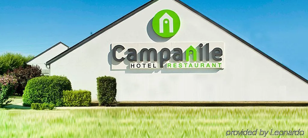 Campanile Fougeres Hotel