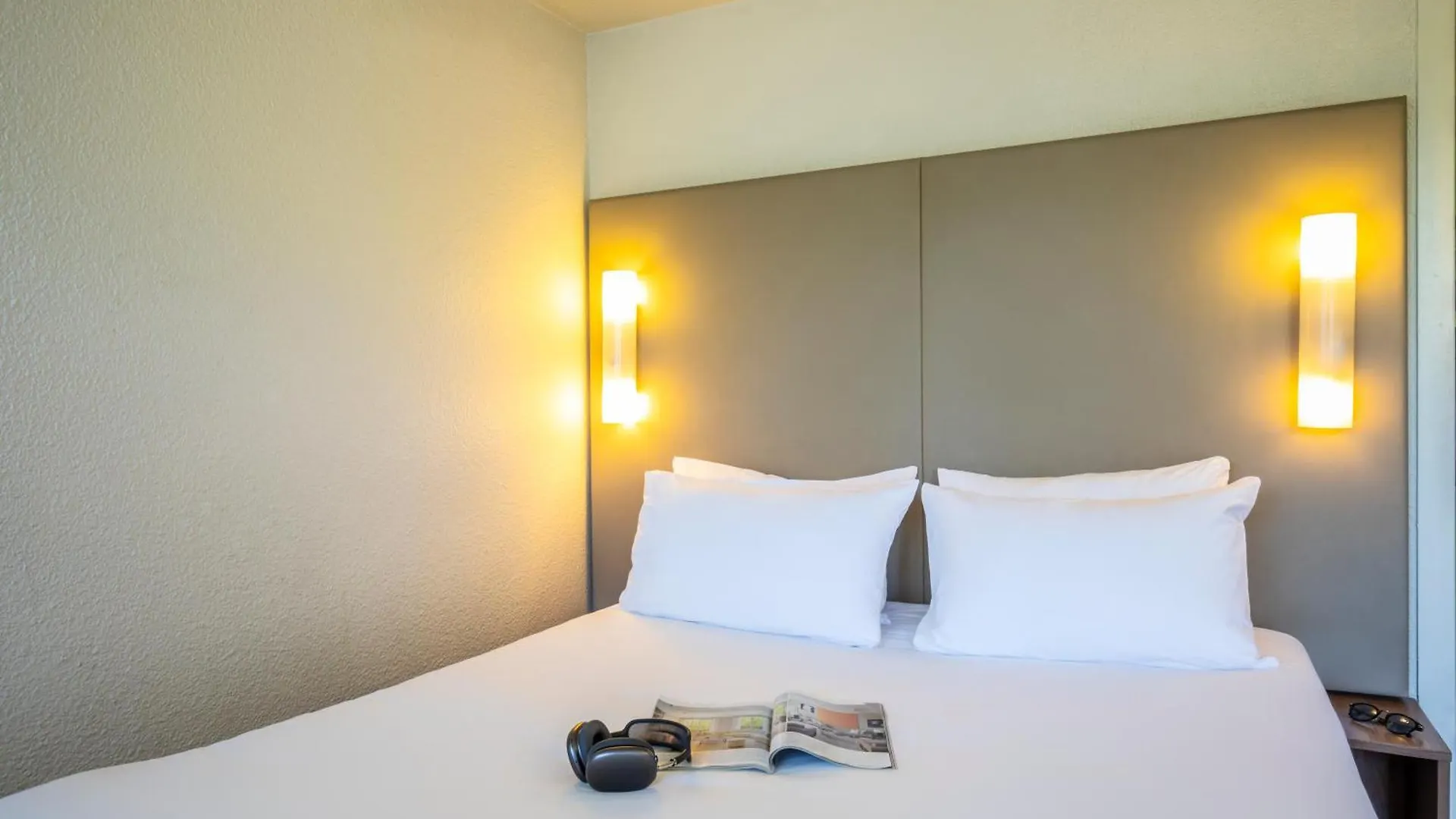 ***  Hotel Campanile Fougères Frankreich